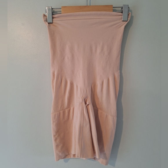 Spanx Power Short - 1X - Picture 5 of 8